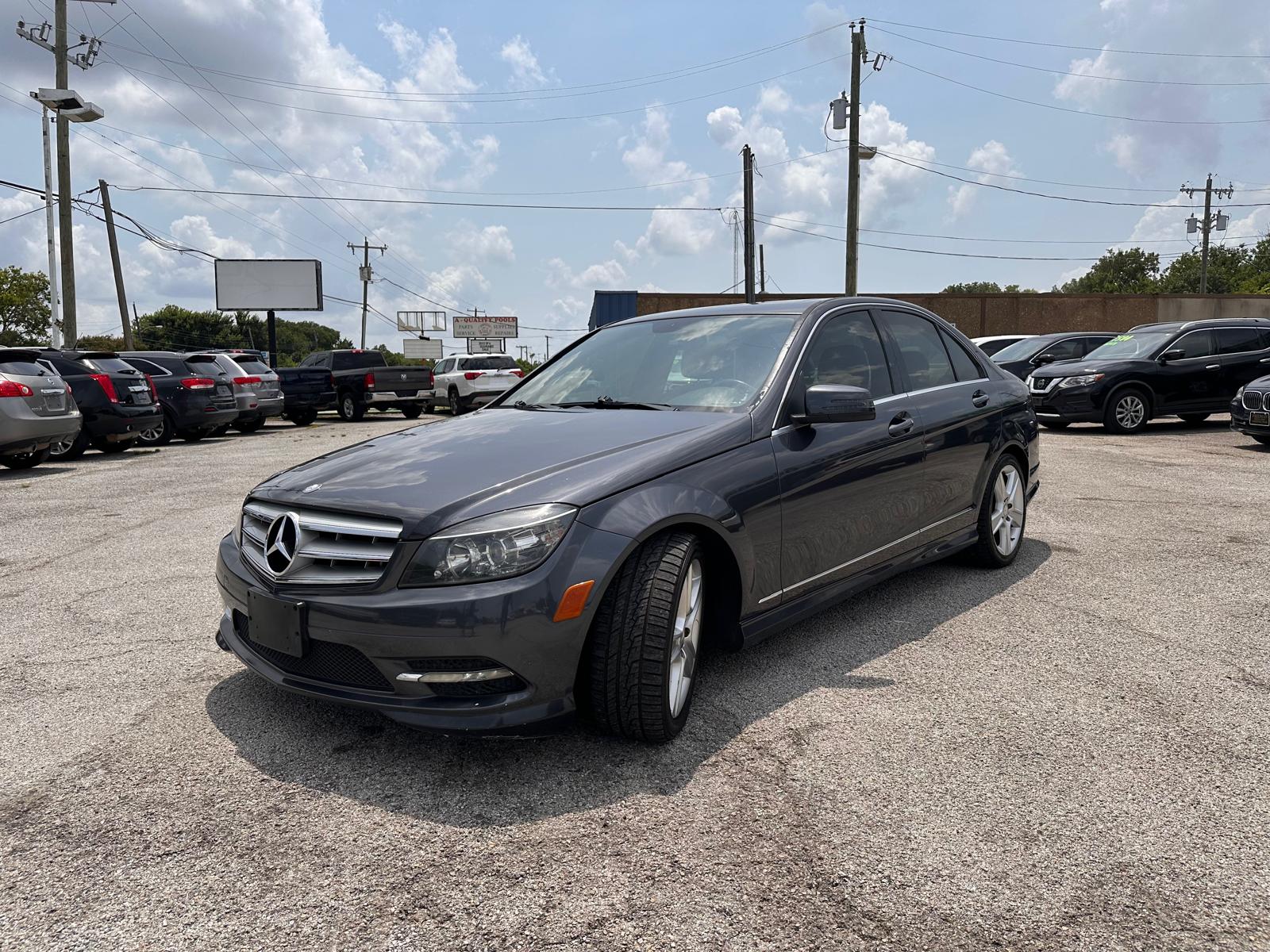 Auto First dealership photo 22